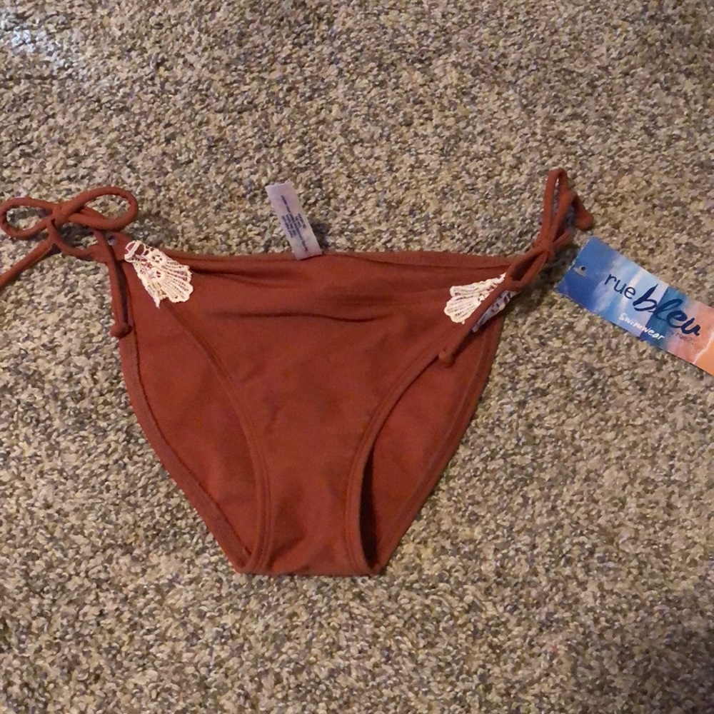 Bikini bottom
